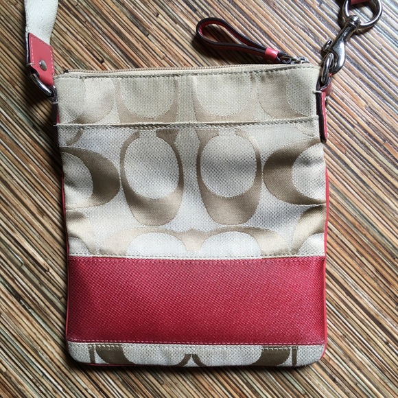 Coach Swingpack Crossbody Messenger Bag Khaki Cream Tan Pink Stripe - Picture 2 of 11